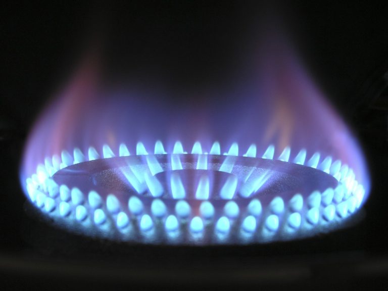 Compare Business Gas Prices & Tariffs 2021: Rates From £3.07p/kWh